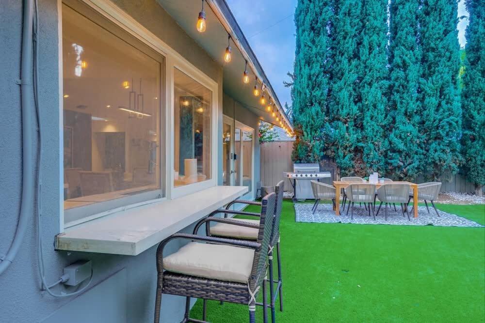 Holiday home Hollywood Hills Retreat - Private Gym & Steam